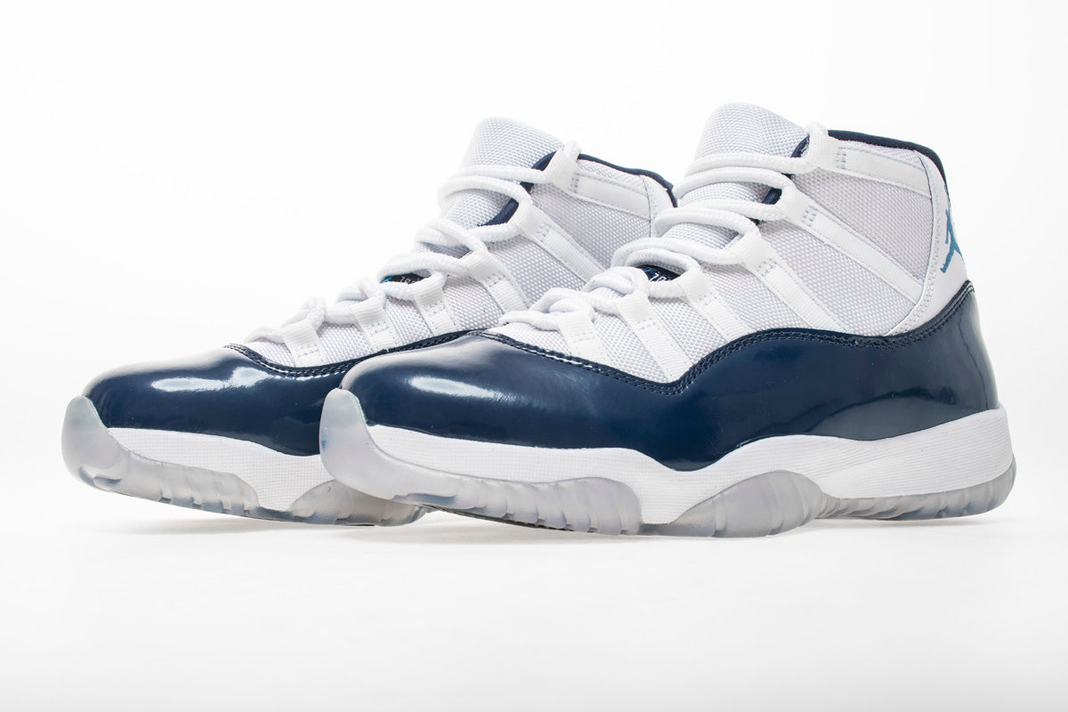 Air Jordan 11 Midnight Navy