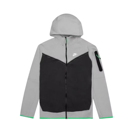Nike Tech Hoodie