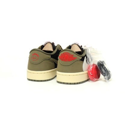 Jordan 1 low x Travis Scott