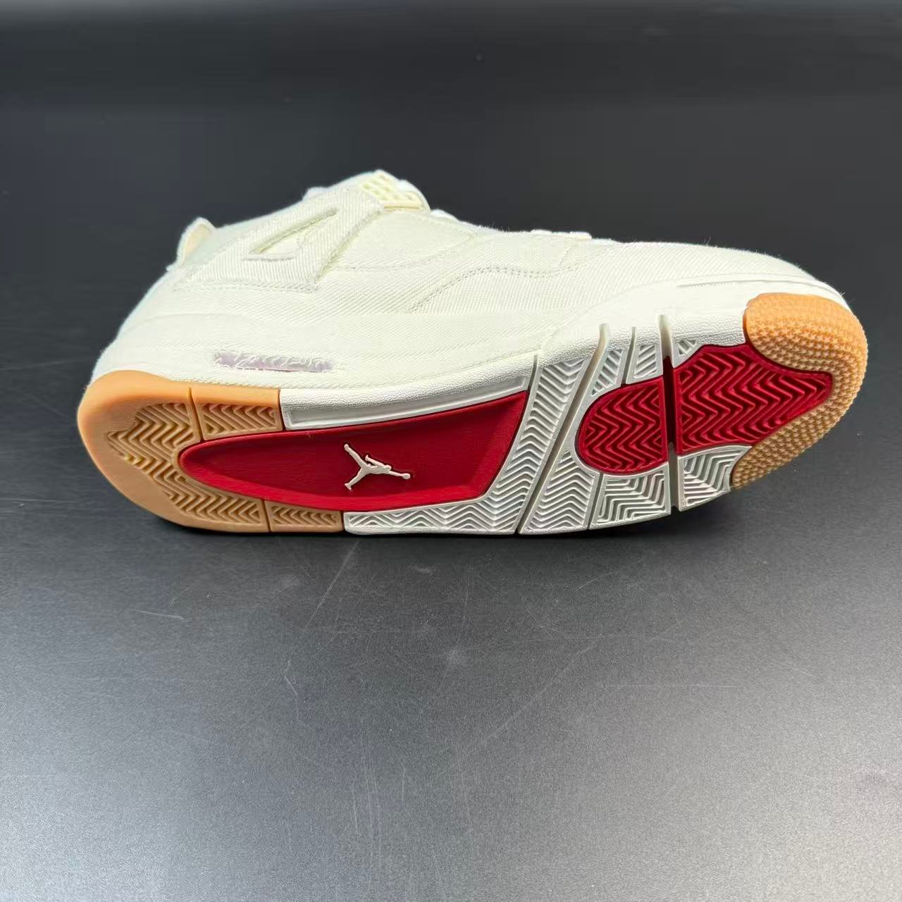 j4 RTR LEVIS - Image 7