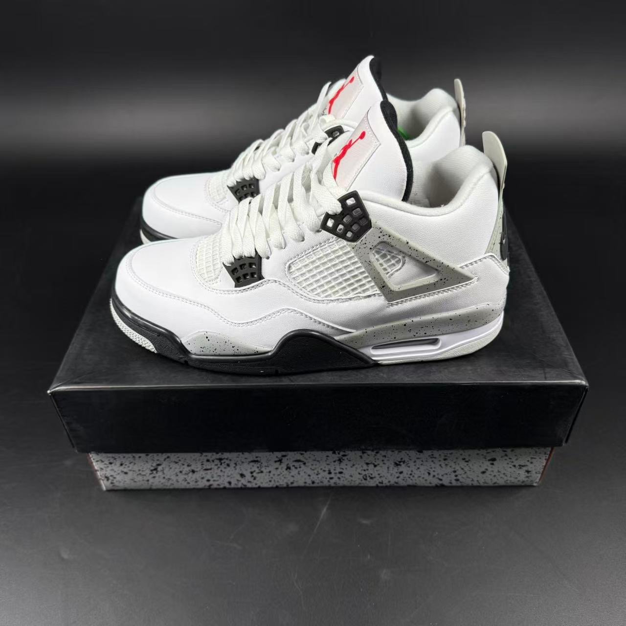 J4 RETRO CEMENTO BIANCO - Image 3