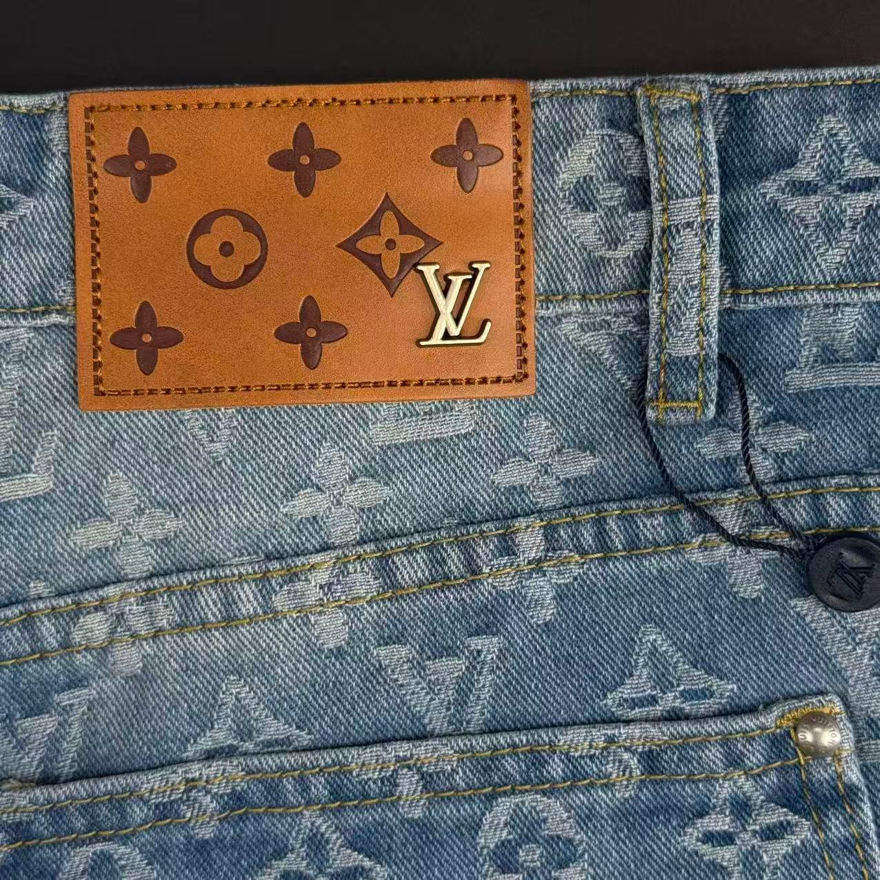 JEANS - Image 5