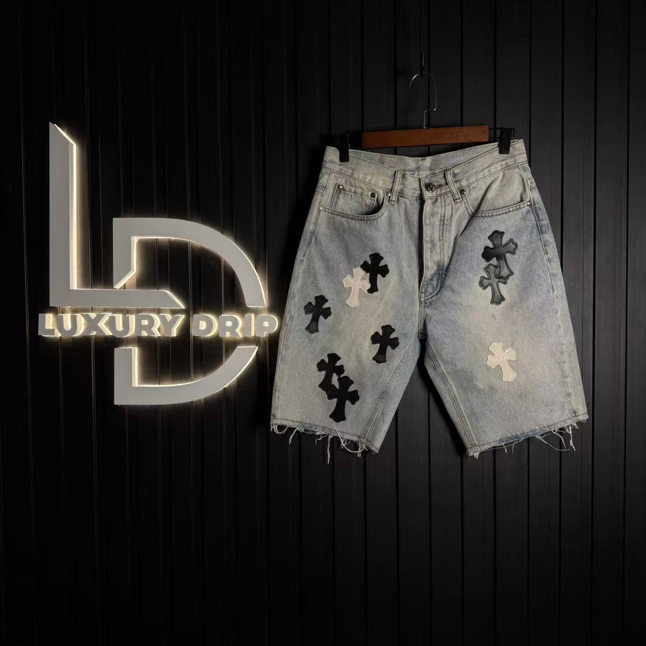 PANTALONCINI - Image 2