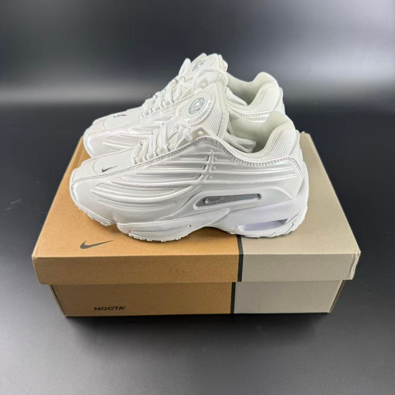 NIKE NOCTA HOT FASE 2 DRAKE - Image 3