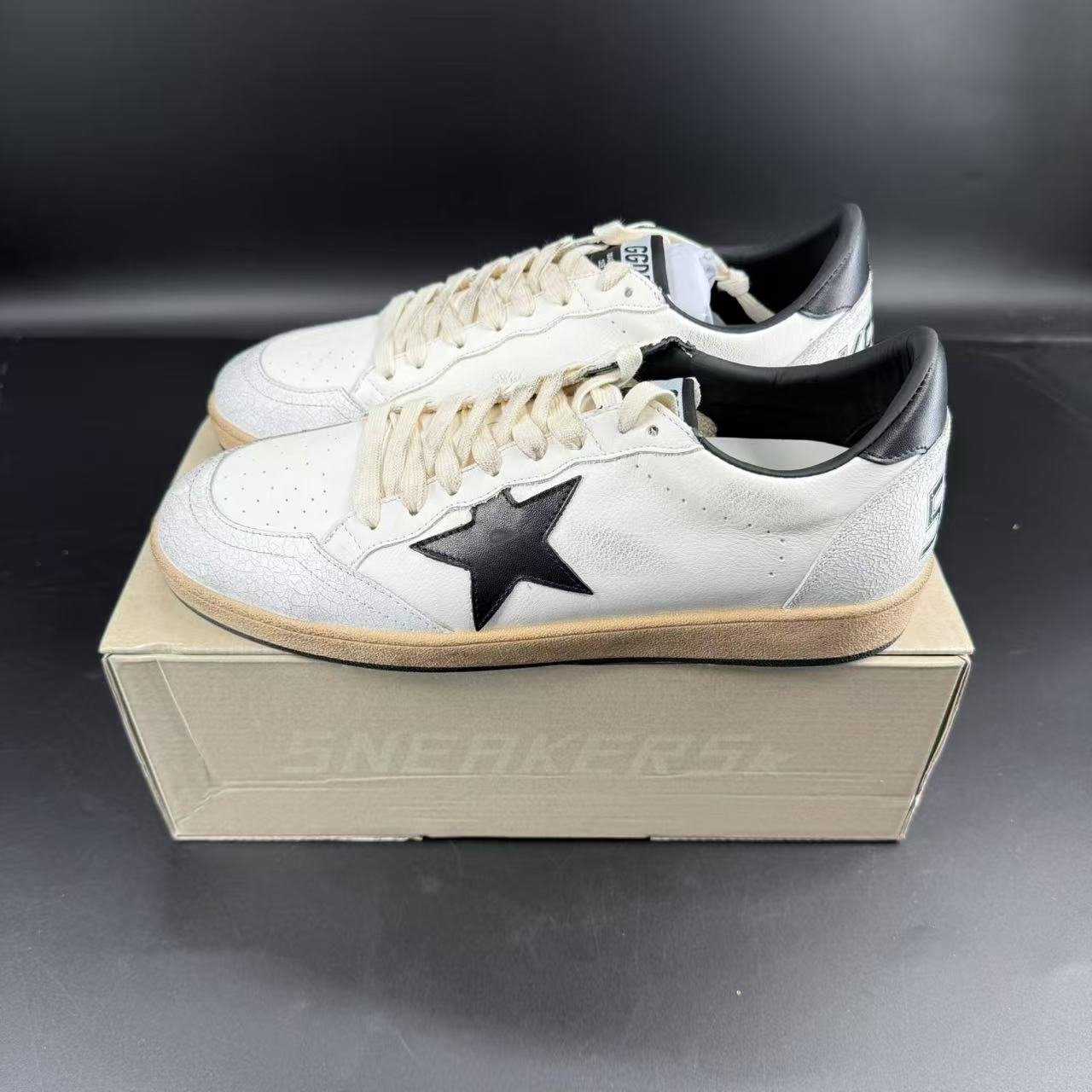 GOLDEN GOOSE - immagine 2