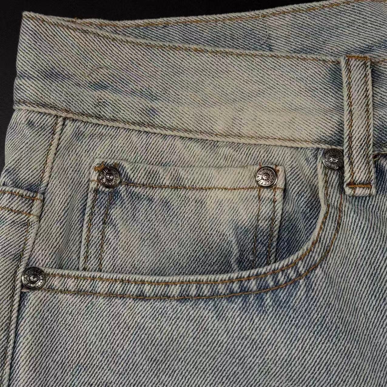 PANTALONCINI - Image 9