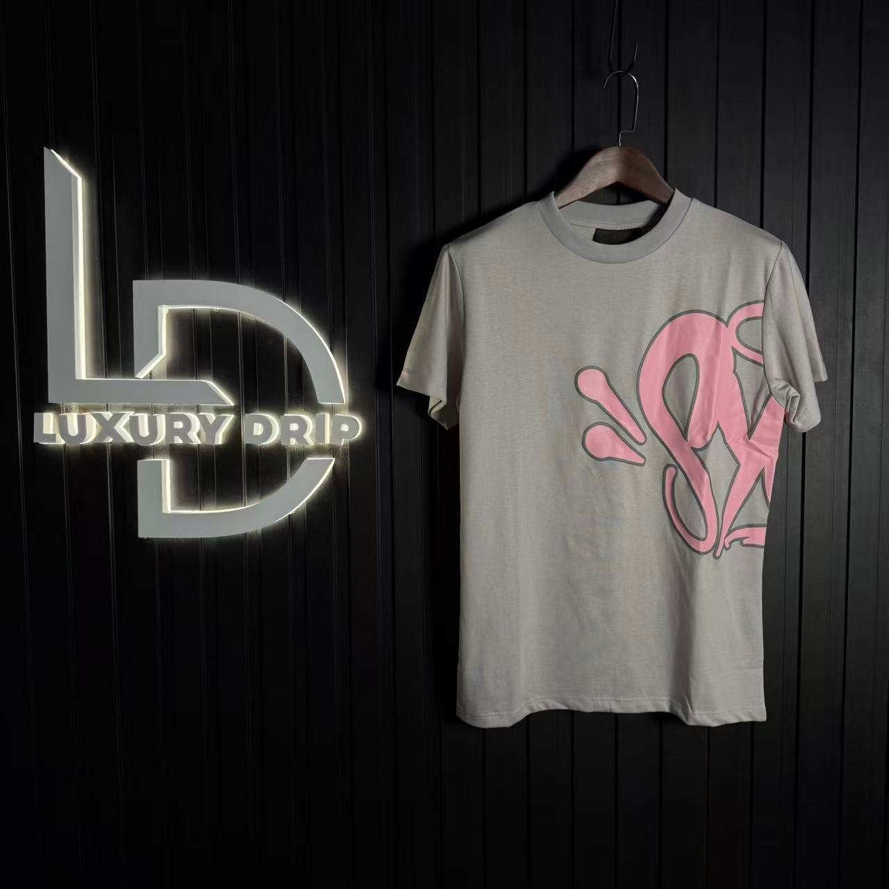 T-SHIRT CON LOGO SYNA WORLD – SET CORTO – GRIGIO/ROSA - Image 2