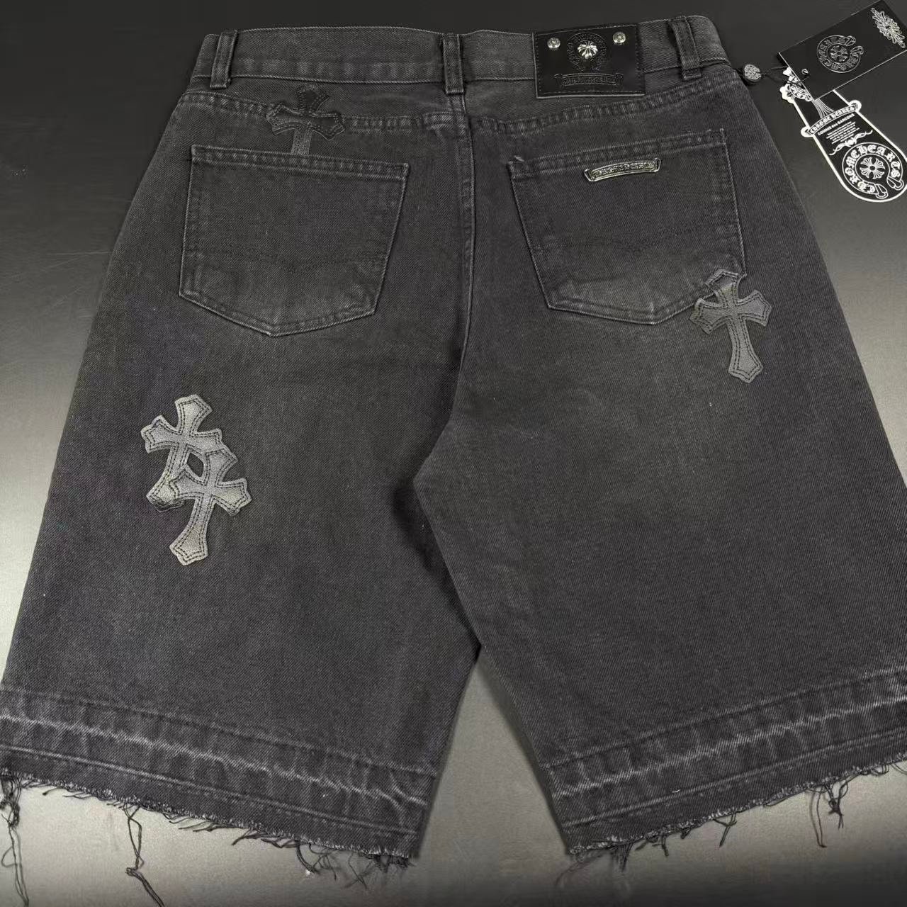 PANTALONCINI - Image 7