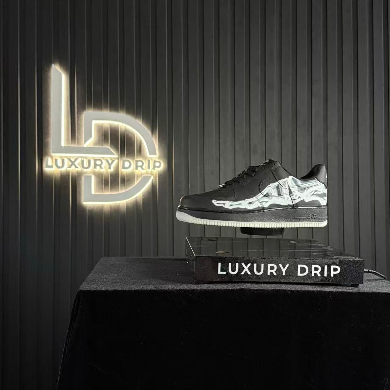 AF1 - Image 2