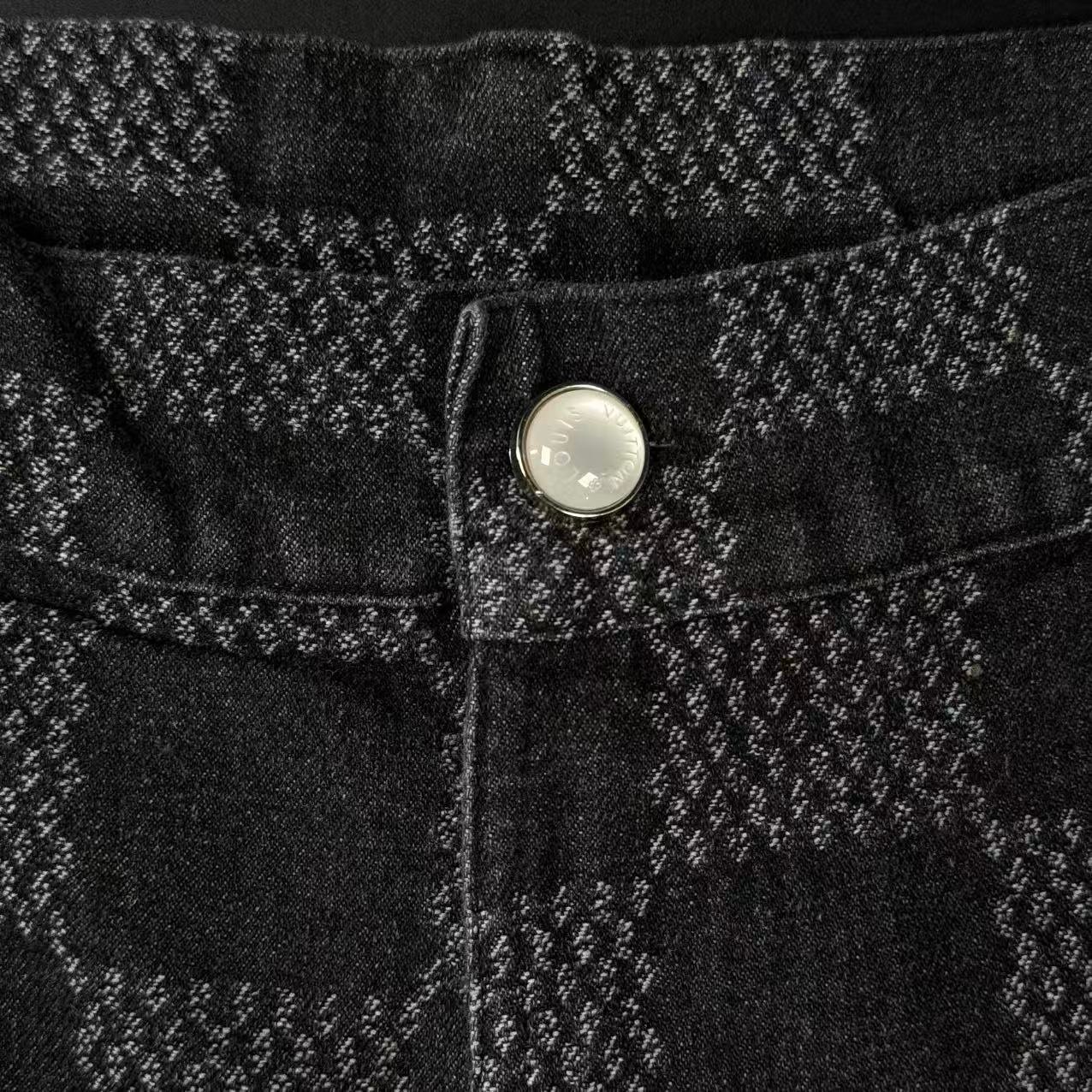 PANTALONCINI - immagine 4