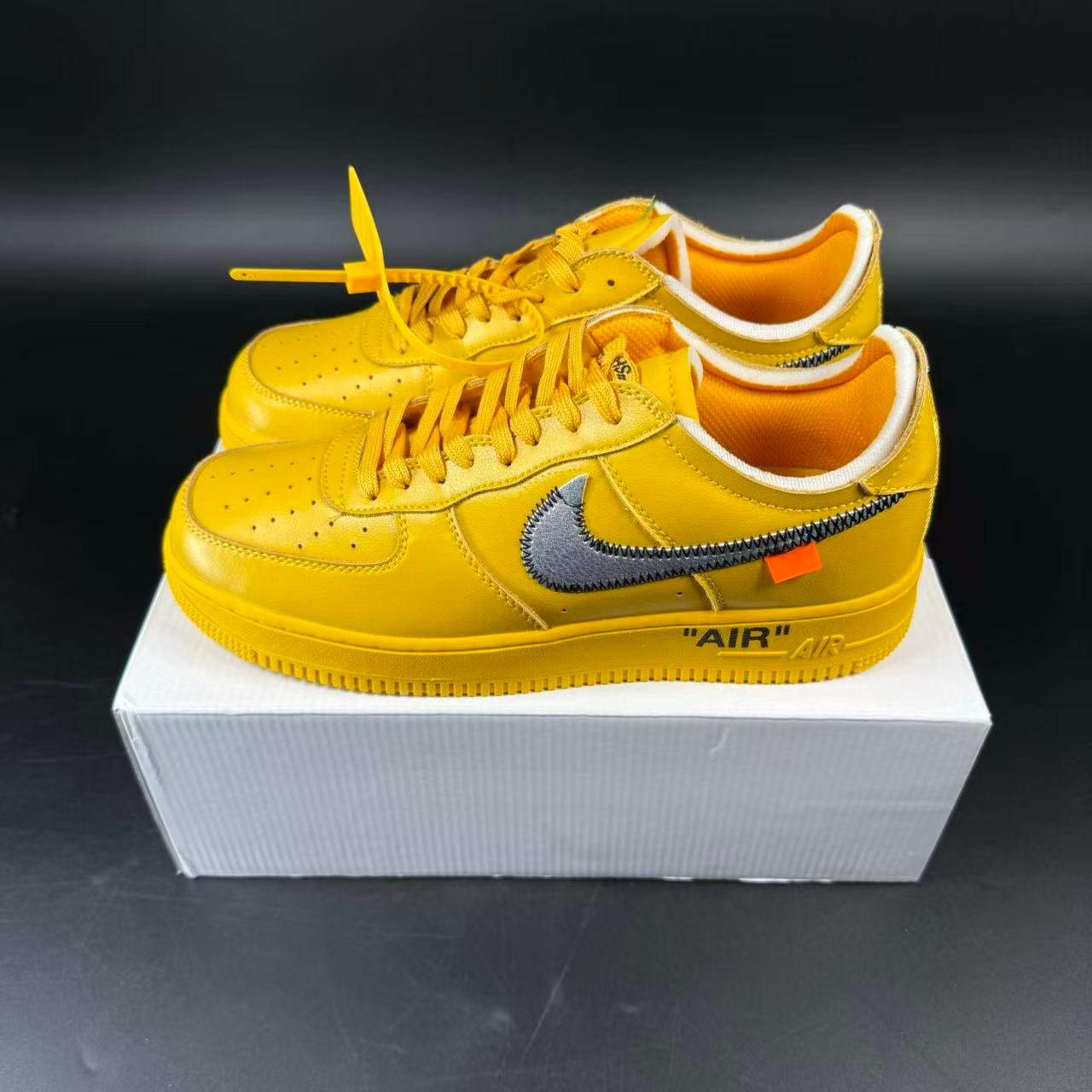 AF1 x OFF-W. - immagine 3