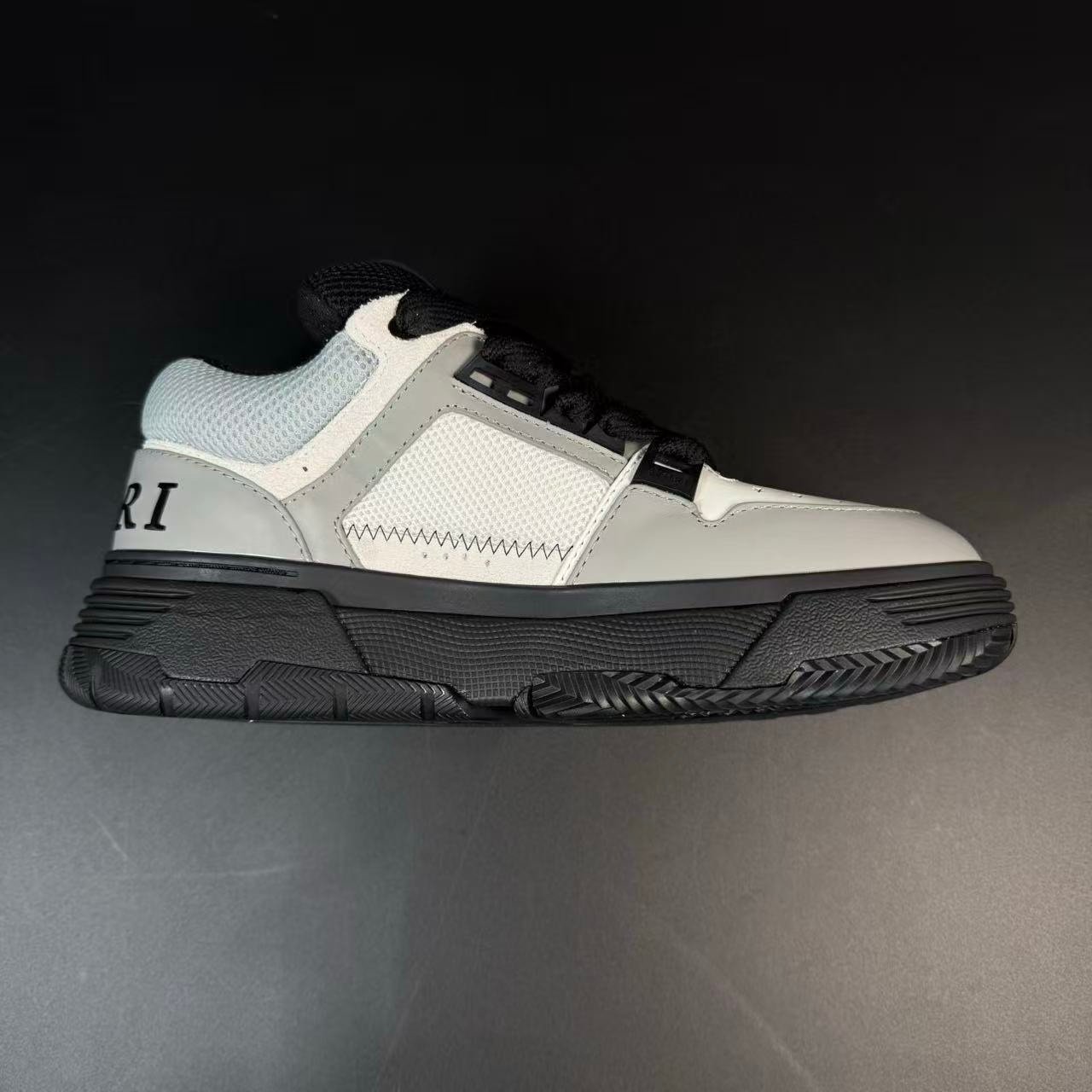 SNEAKERS - Image 9