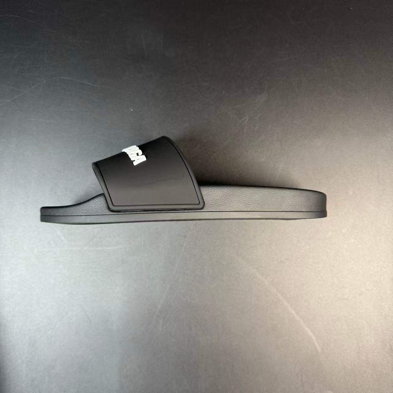 PANTOFOLE - Image 4