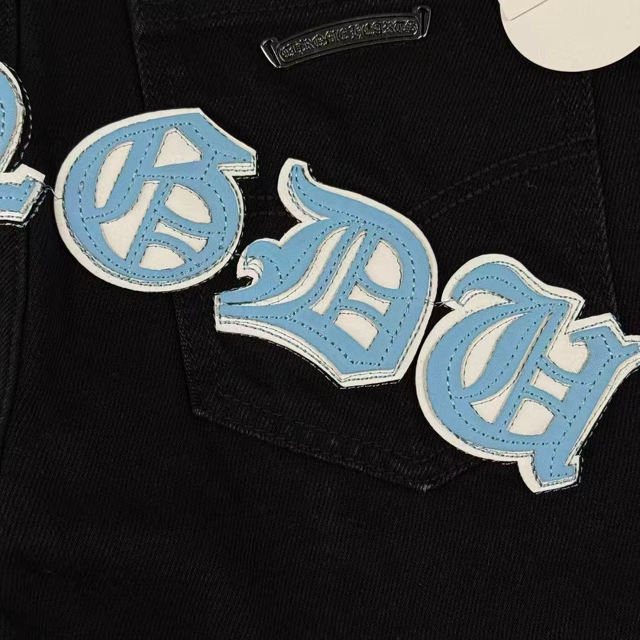 JEANS - Image 10