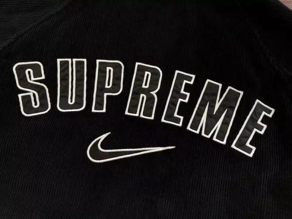 FELPA SUPREME x NIKE - immagine 3
