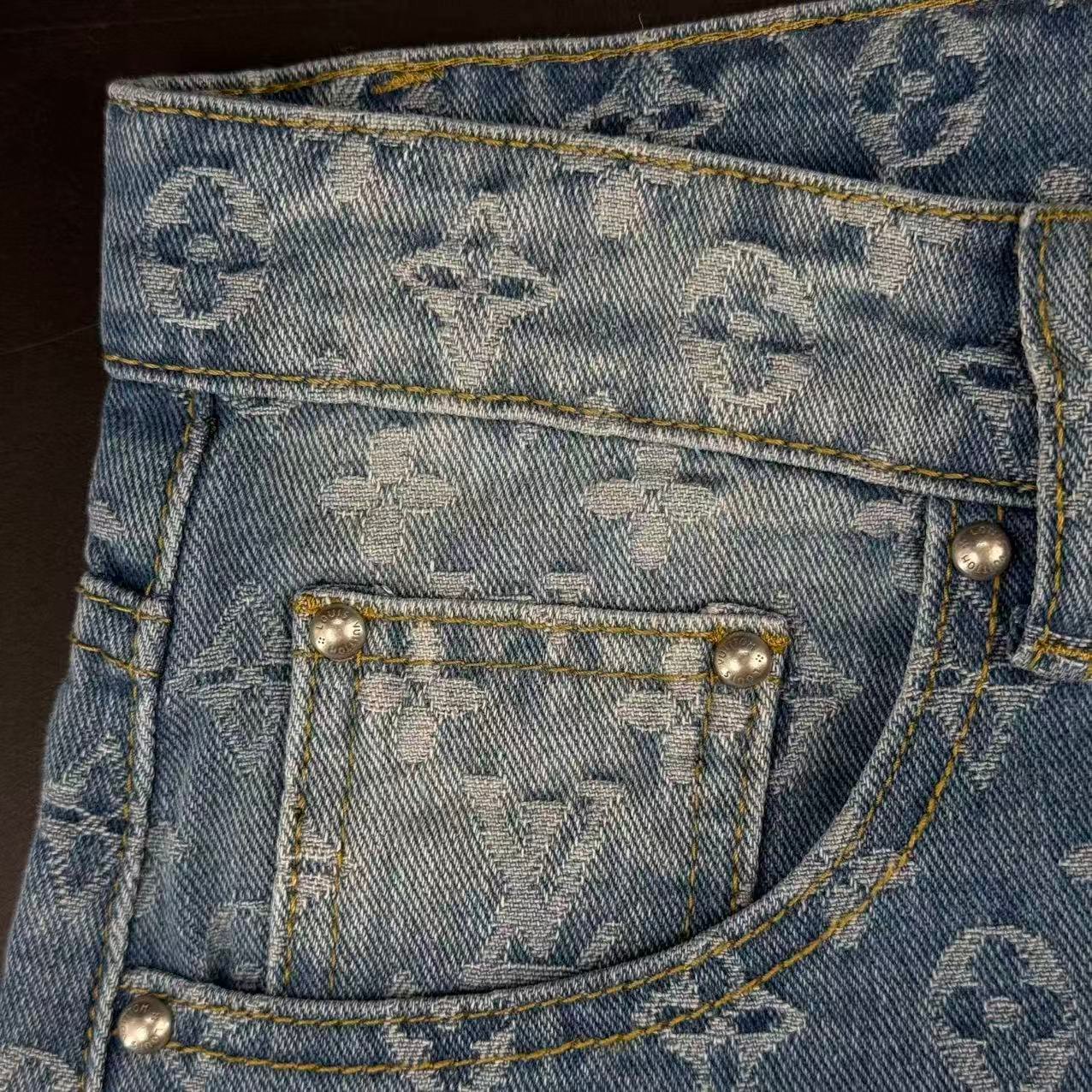 JEANS - Image 6