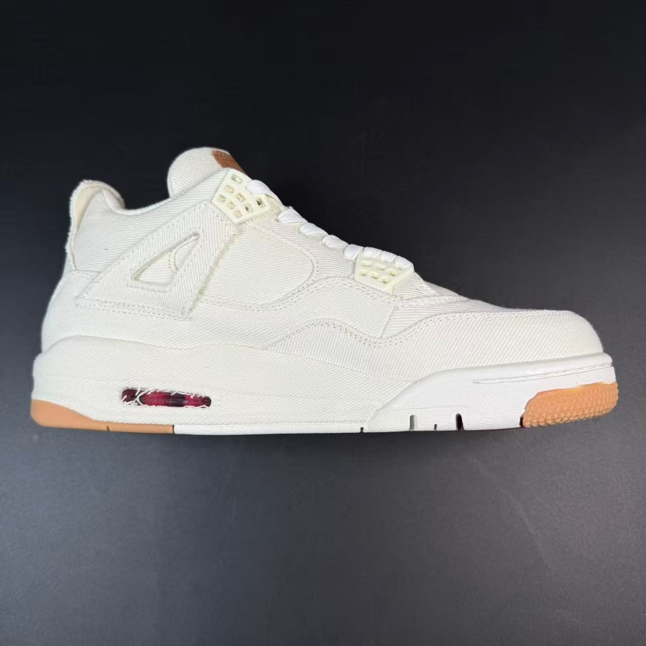 j4 RTR LEVIS - Image 4