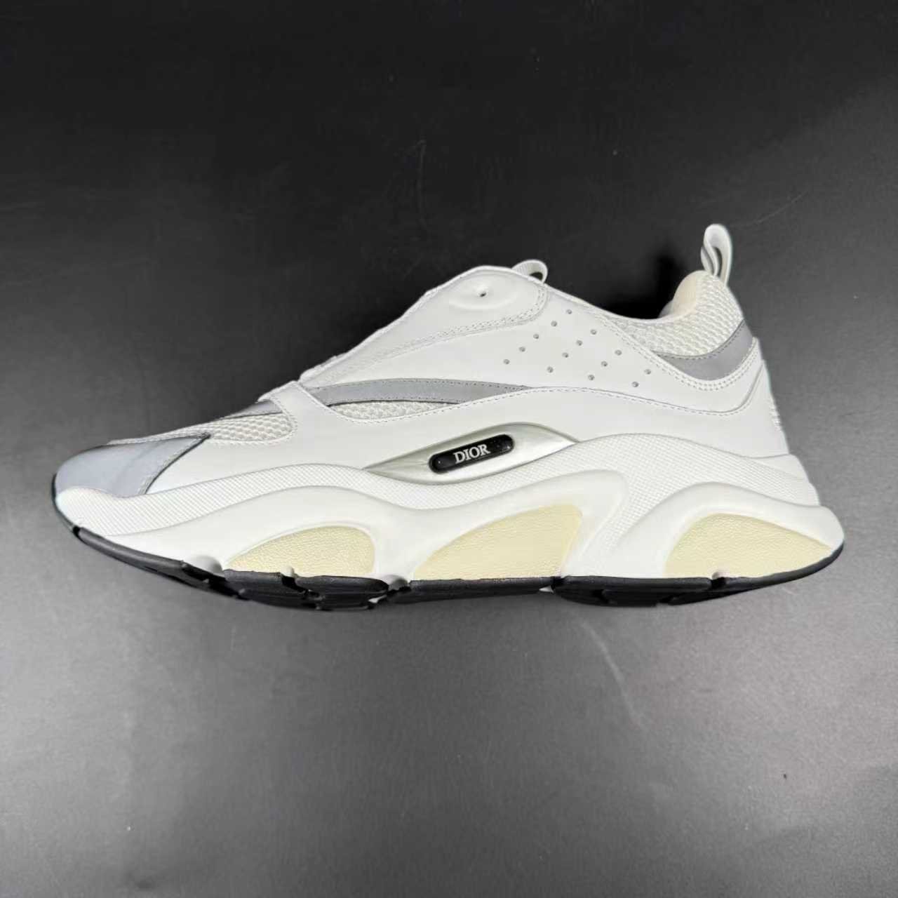 B22 - Image 6
