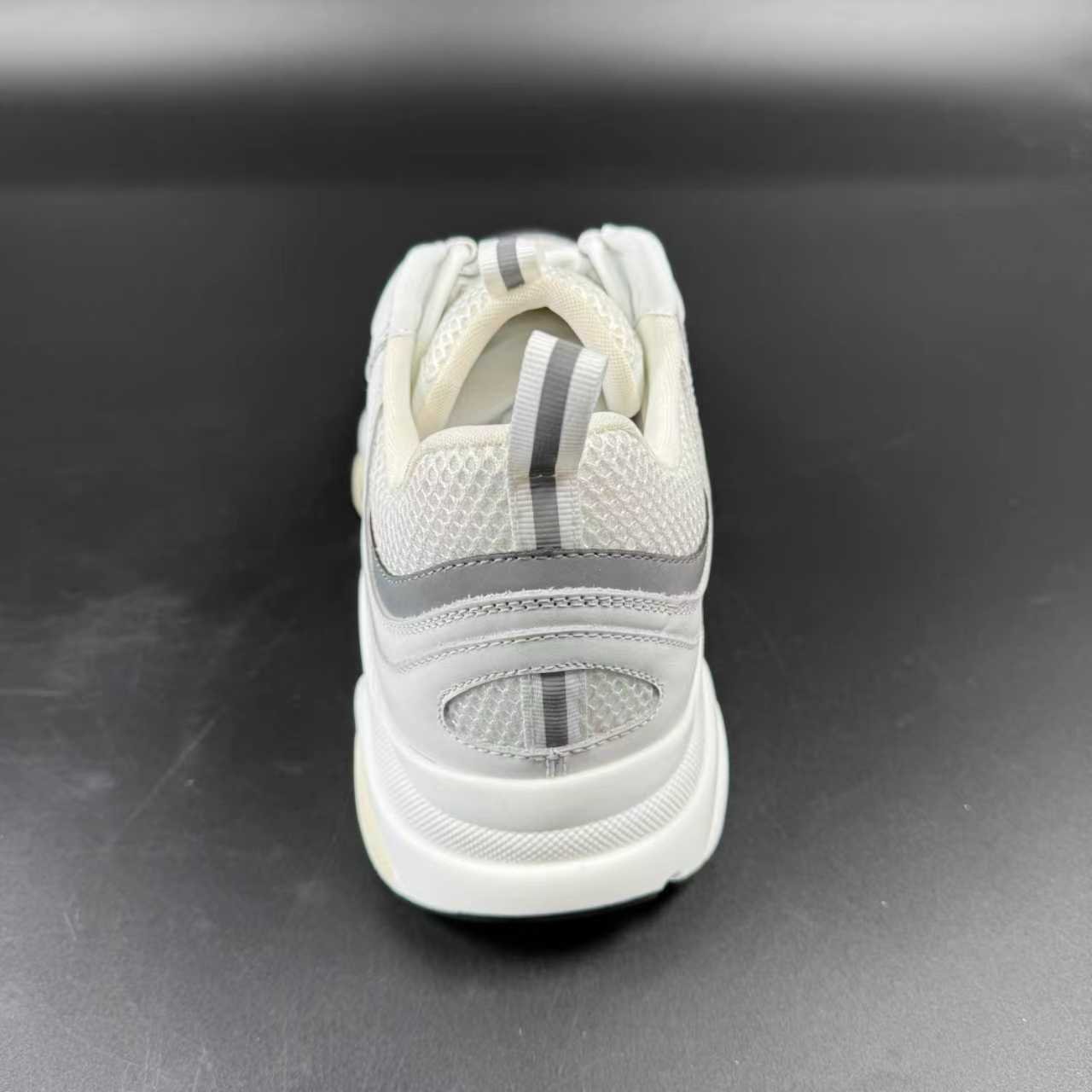B22 - Image 7