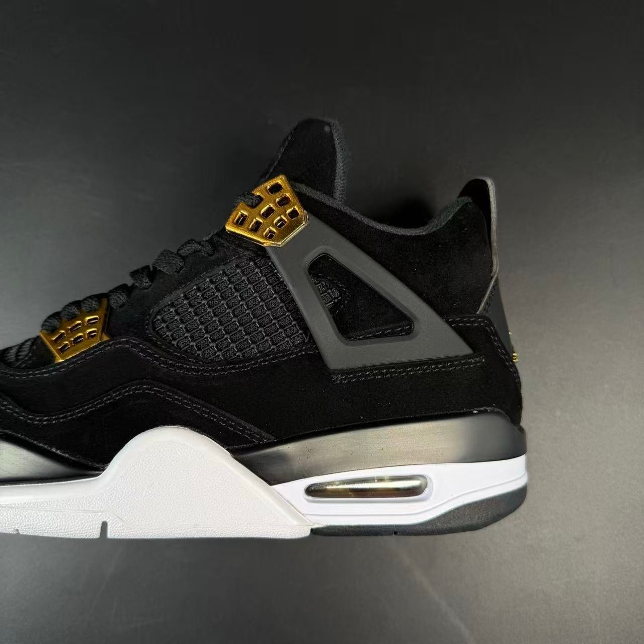 JORDAN 4 - immagine 5