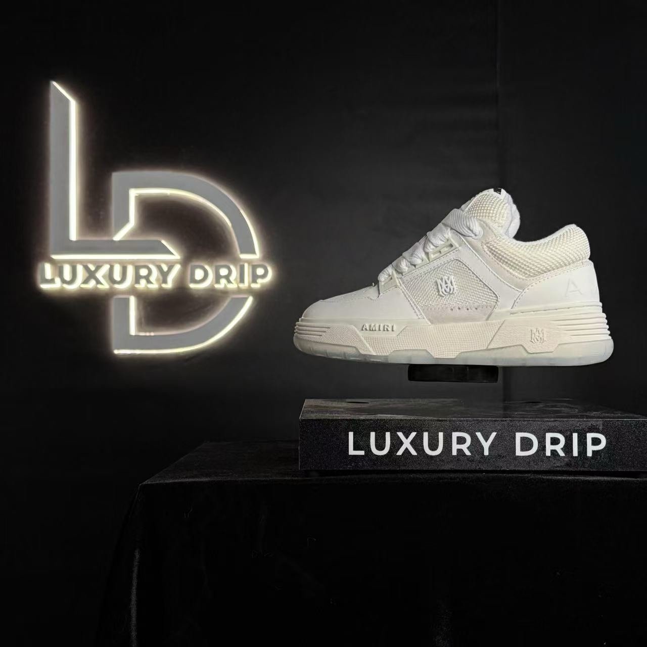 SNEAKERS - Image 2