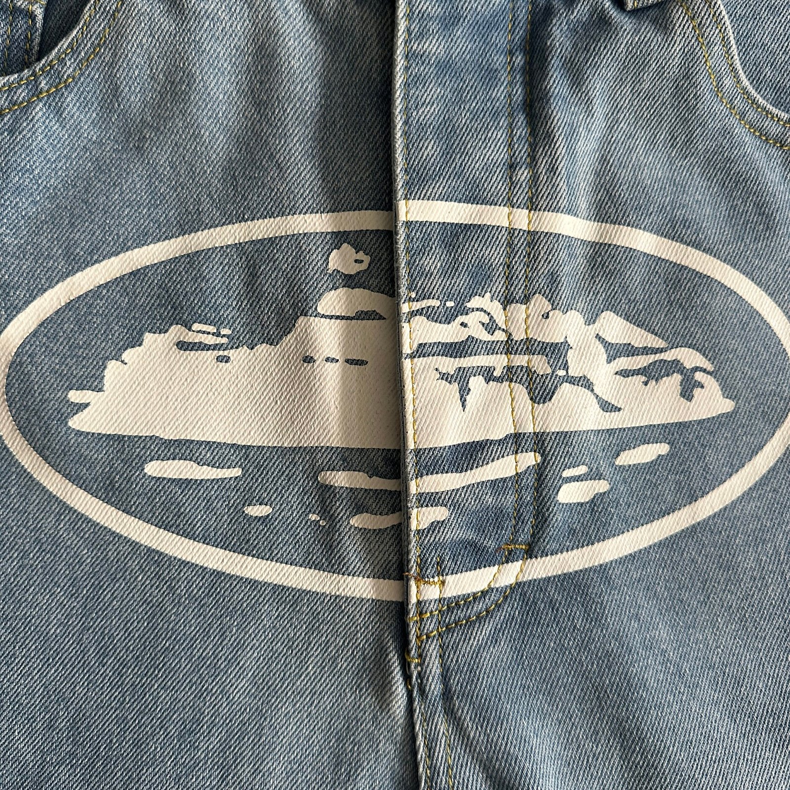 JEANS - Image 3