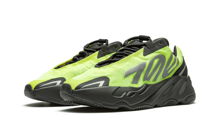 yeezy-700-mnvn-phosphor-541303_800x